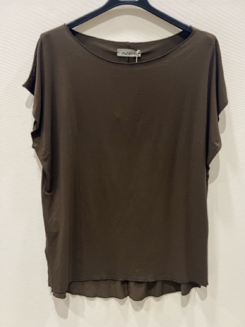 T-shirt Iside