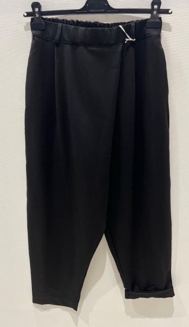 Pantalone Uma