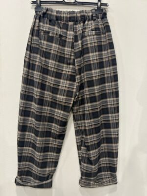 Pant quadri dietro – dimensioni medie