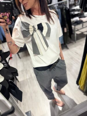 t-shirt fiocco