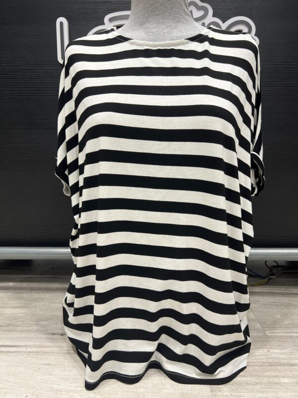 t-shirt olli